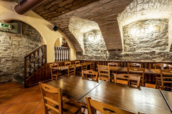 Kapuziner - Bavarian Restaurant - Garda Lake